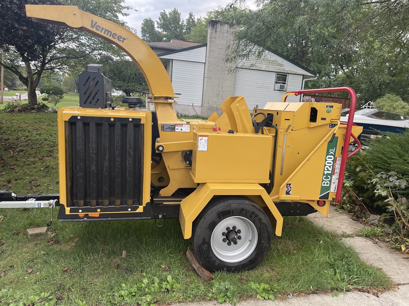 Meatcakes tree service
