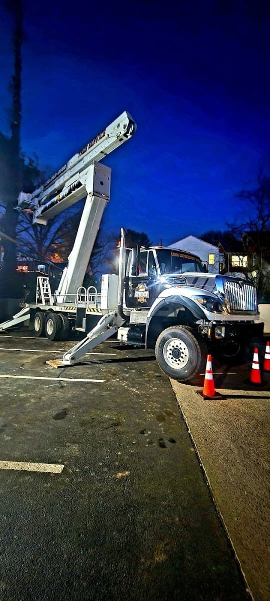 Lawn Enforcement Tree Service