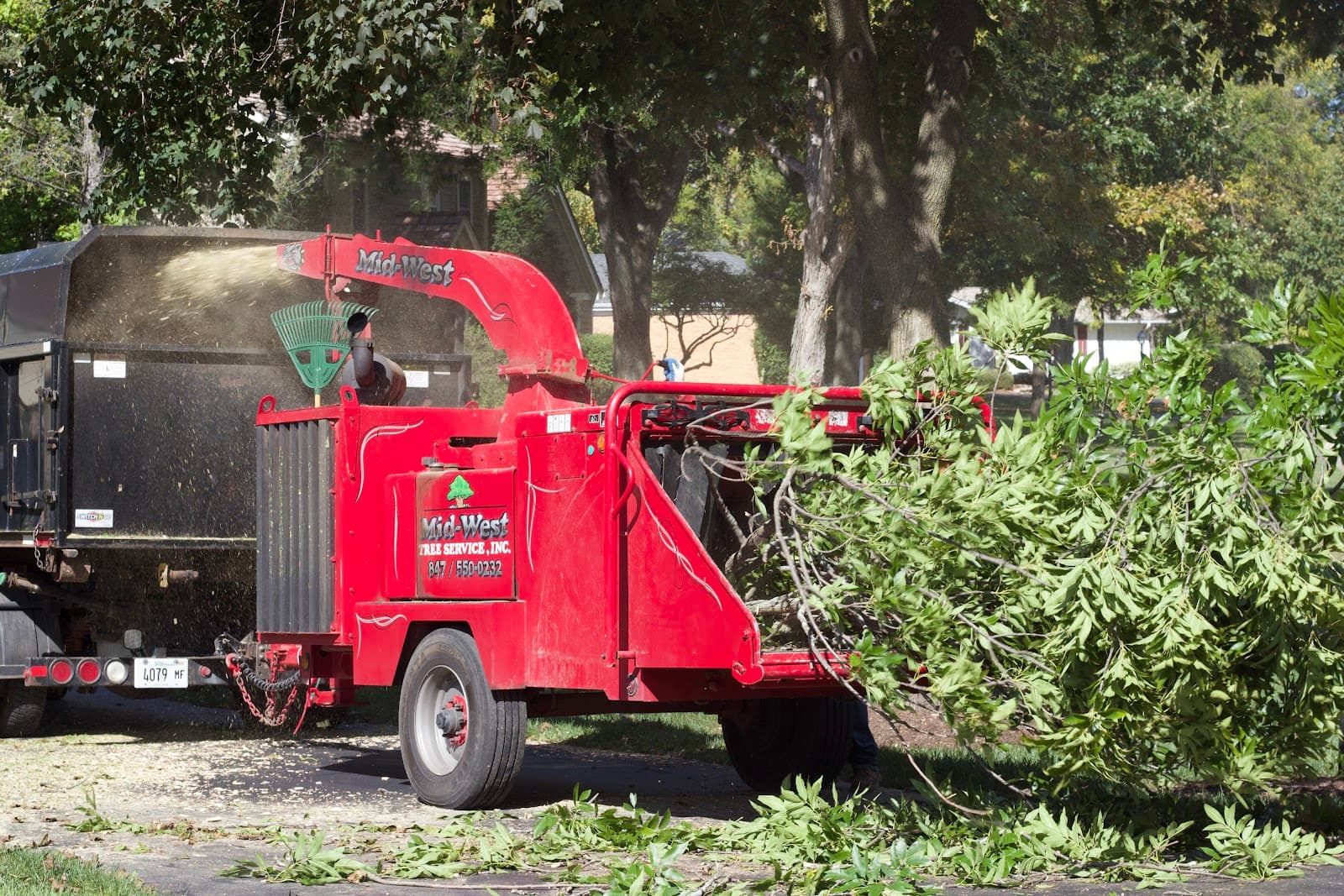 Mid-West Tree Experts Inc.