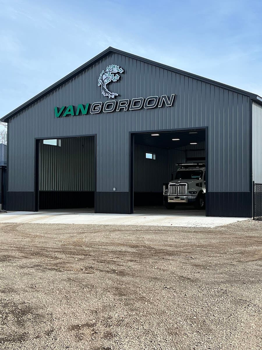 VanGordon Tree & Land Solutions